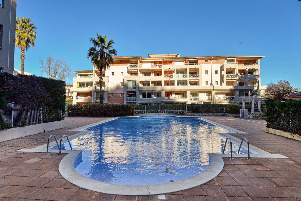 Le Cyana Apartment Кан сюр Мер Екстериор снимка