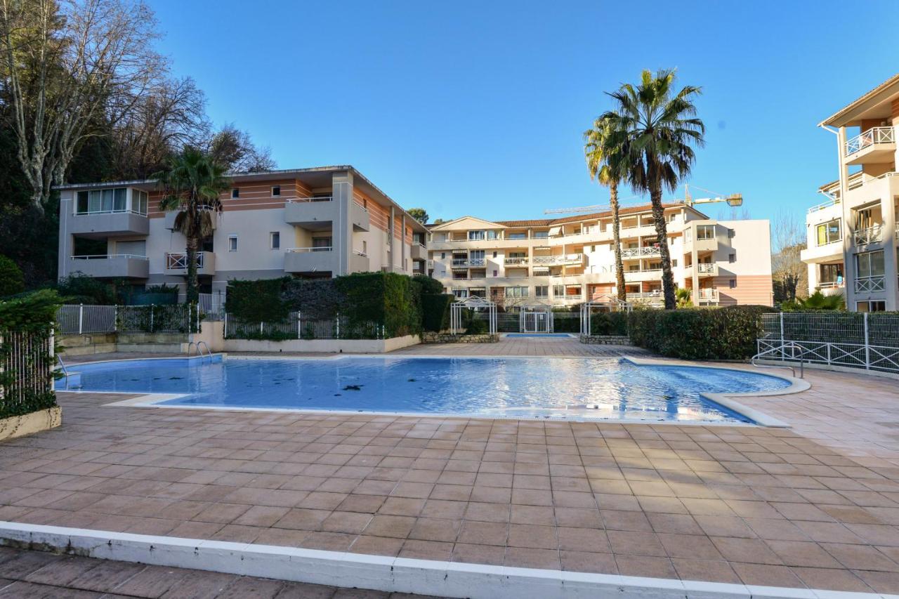 Le Cyana Apartment Кан сюр Мер Екстериор снимка